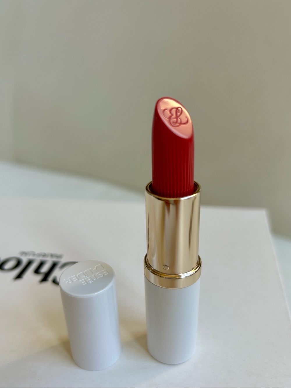 Estée Lauder Pure Color
Lipstick 260 Eccentric